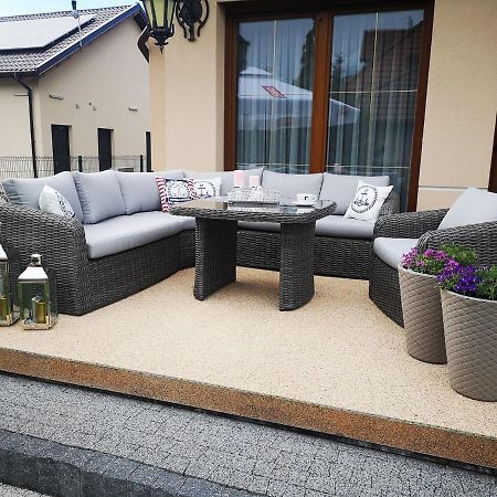 Czarna Perla Apartment Криница Морска Екстериор снимка