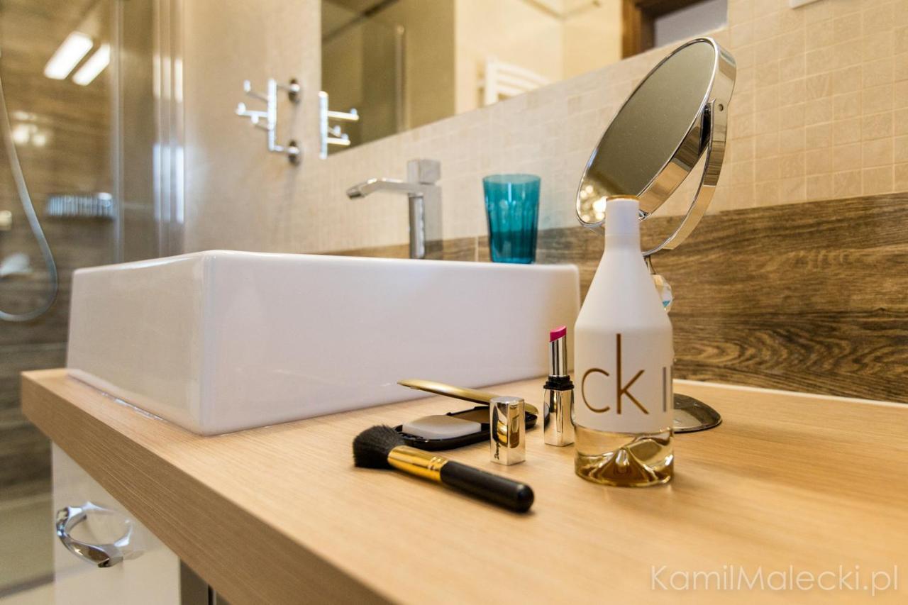 Czarna Perla Apartment Криница Морска Екстериор снимка