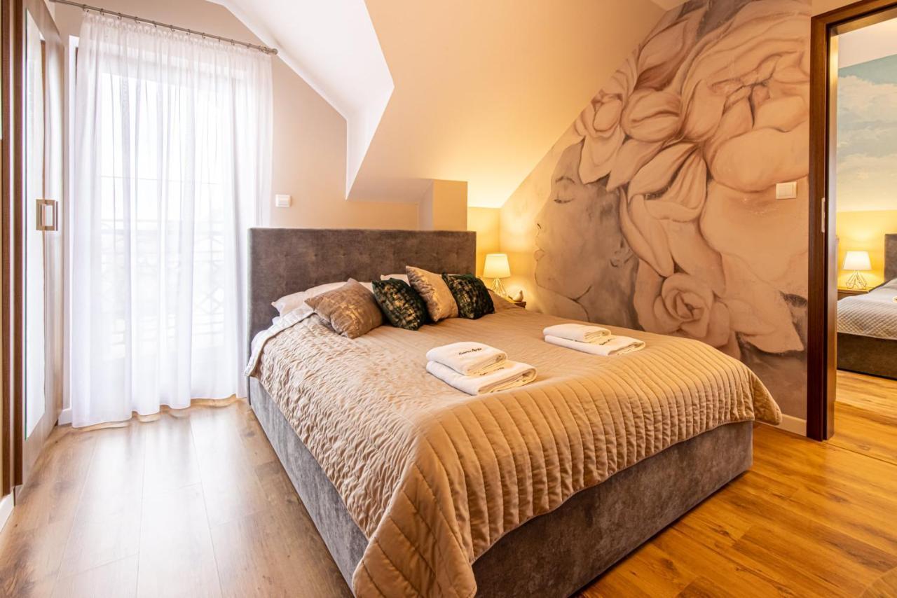 Czarna Perla Apartment Криница Морска Екстериор снимка
